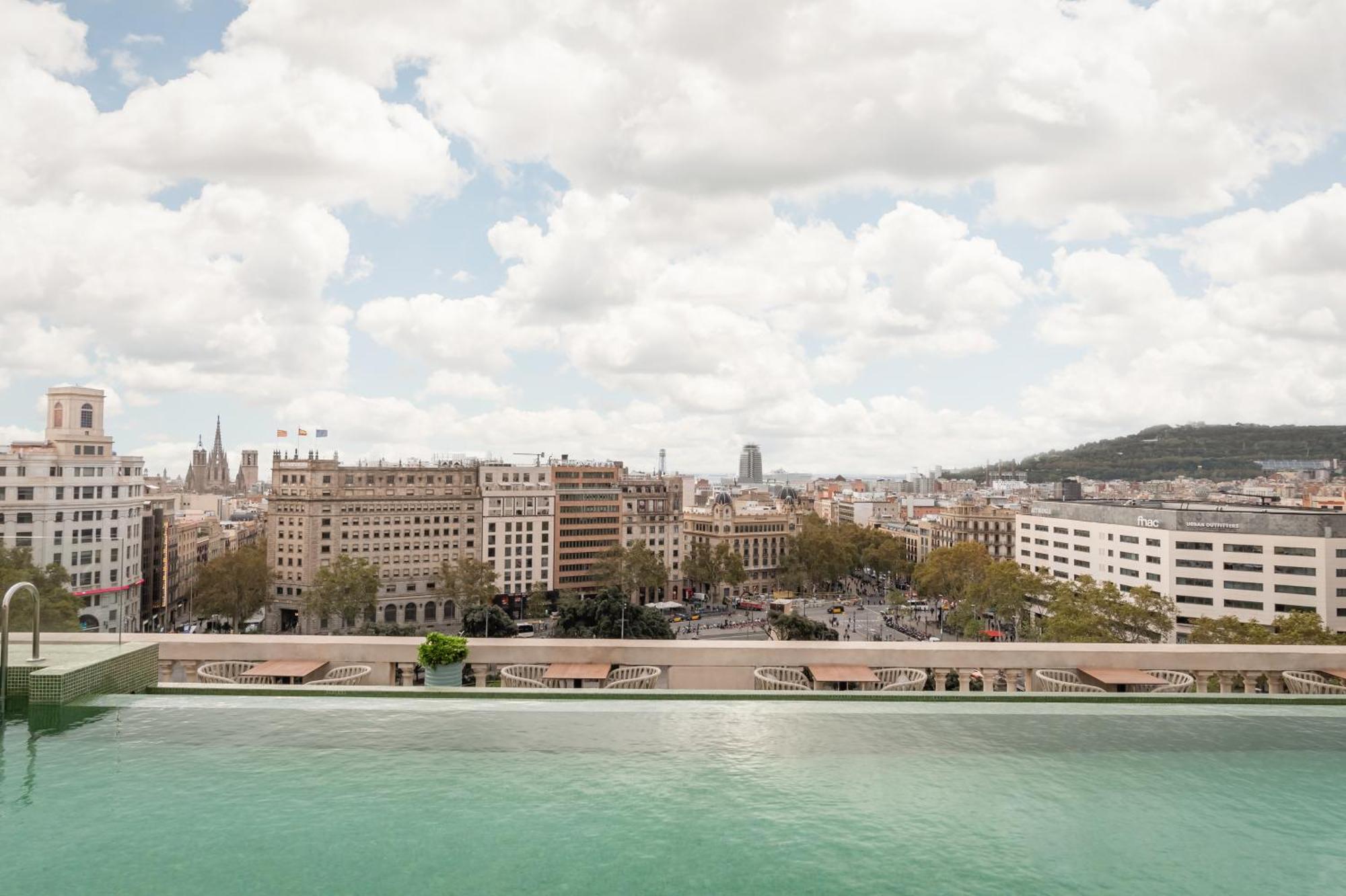45 Times Barcelona Hotel Zewnętrze zdjęcie
